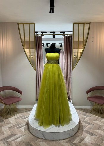 Uzun Siyah Nakışlı Gotik Abiye - Görsel 10