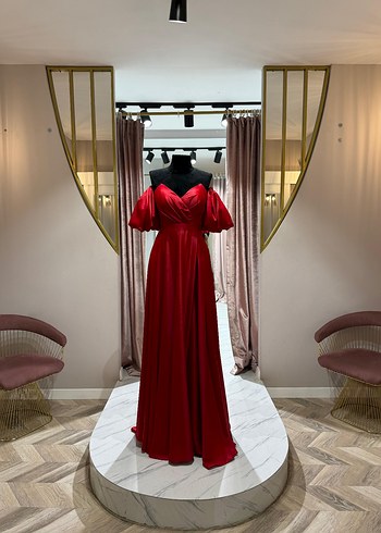 Uzun Siyah Nakışlı Gotik Abiye - Görsel 14