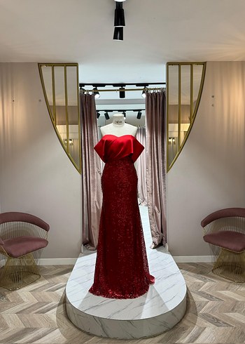 Parlak Kırmızı Drape ve Nakışlı Uzun Abiye - Görsel 3