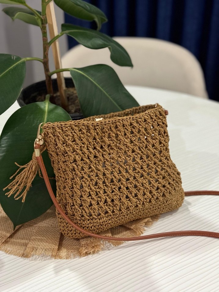 Bohem Püsküllü Örgü Kadın Plaj Çantası - Görsel 3