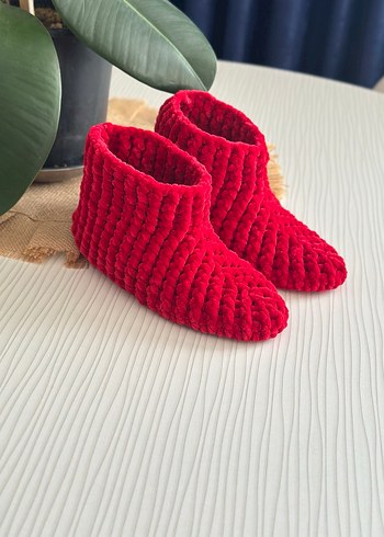 Kız Çocuk Kırmızı Örgü Sıcak Ev Terliği - Görsel 6