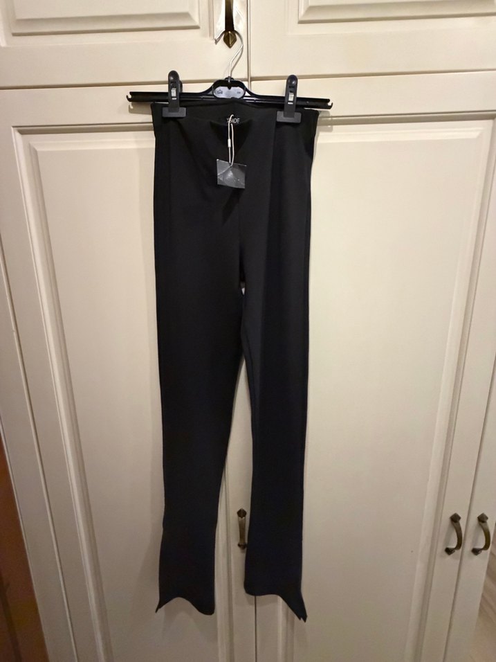 H&M Düğmeli Lacivert Parlak Saten Kadın Pantolon - Görsel 3