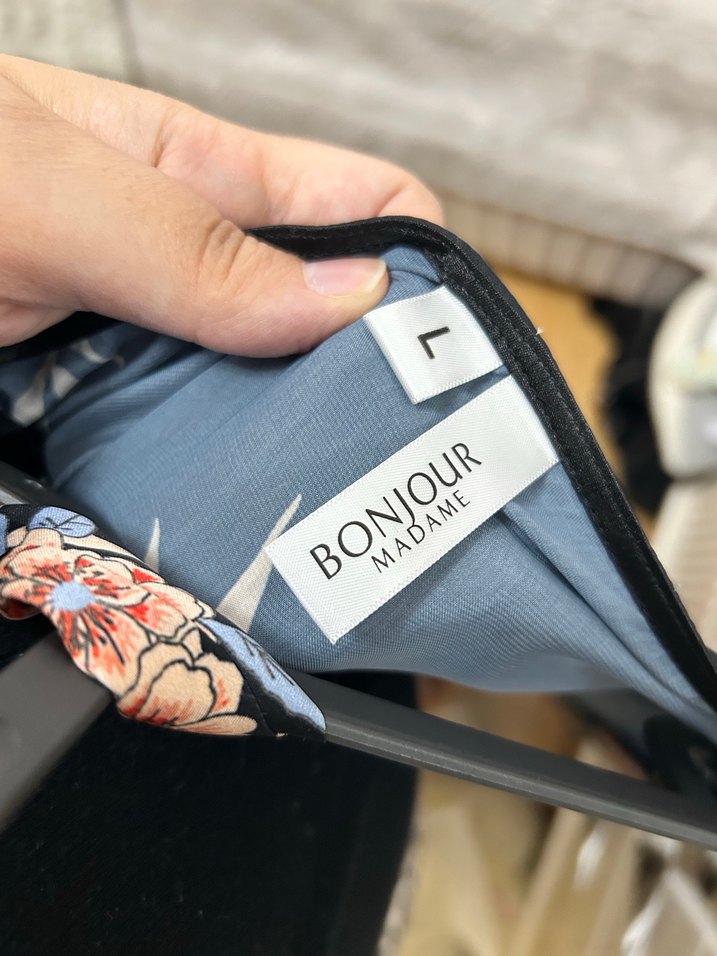 Kadın Siyah Çiçekli Uzun Sabahlık - Görsel 4