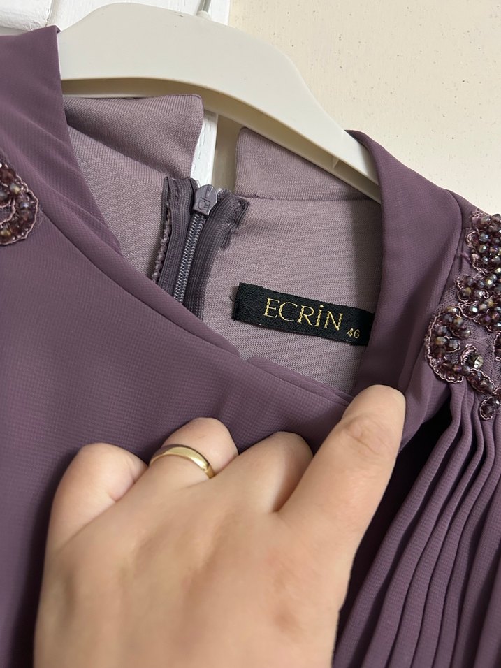 Uzun Kollu Drape Detaylı Mor Abiye Elbise - Görsel 4