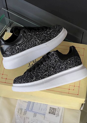 Alexander McQueen Gri Simli Platform Spor Ayakkabı - Görsel 2