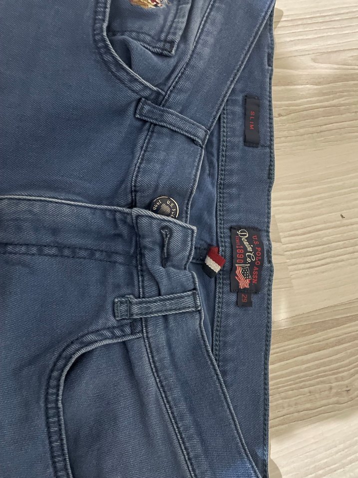 Düğmeli mavi Kadın Mini Denim Şort - Görsel 2
