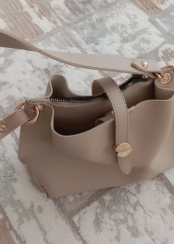 Bej Deri Kadın Omuz Çantası - Görsel 3