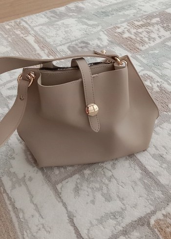 Bej Deri Kadın Omuz Çantası - Görsel 2