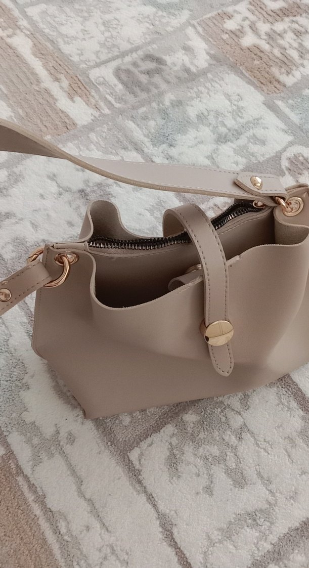 Bej Deri Kadın Omuz Çantası - Görsel 3