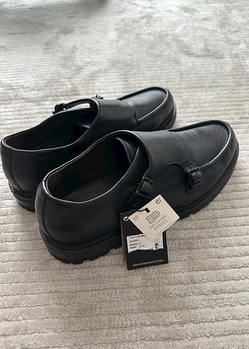 Massimo Dutti Siyah Deri Tokalı Klasik Erkek Ayakkabısı - Görsel 8