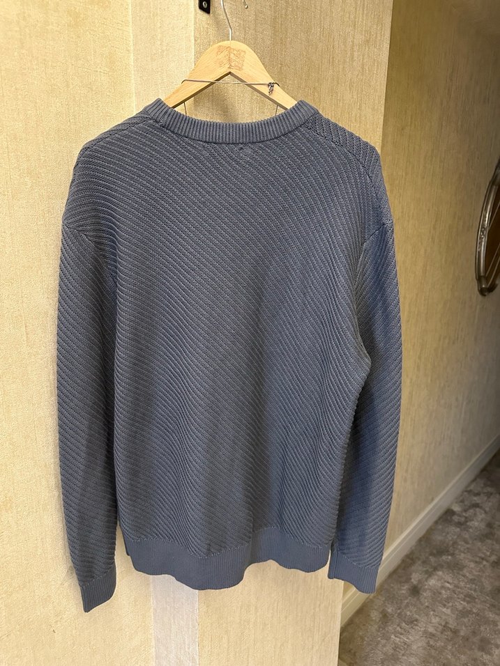 Sıfır etiketli orjinal Zara Kazak - Görsel 4