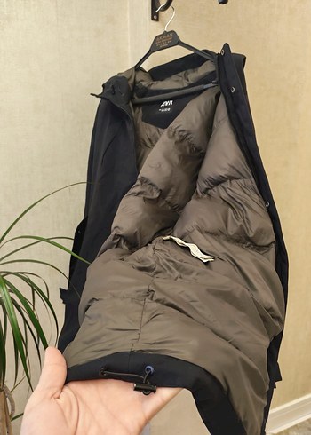 Zara Marka Siyah Kapüşonlu Erkek Mont - Görsel 7