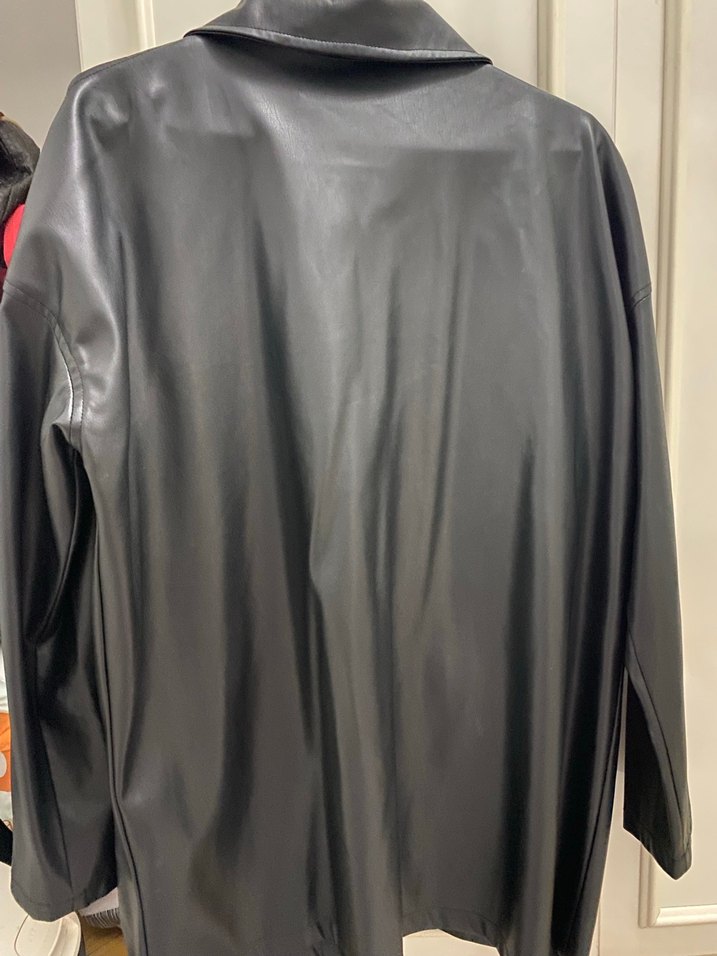 Düğmeli Siyah Deri Kadın Ceket - Görsel 2