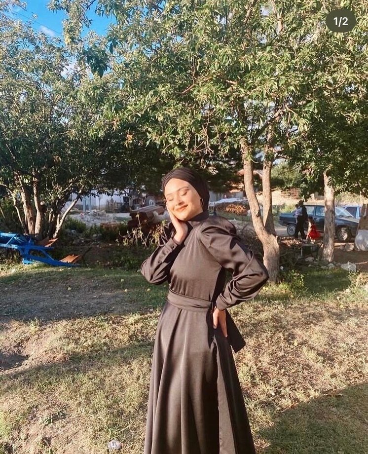 Uzun Siyah Etnik Desenli Kadın Elbise - Görsel 2