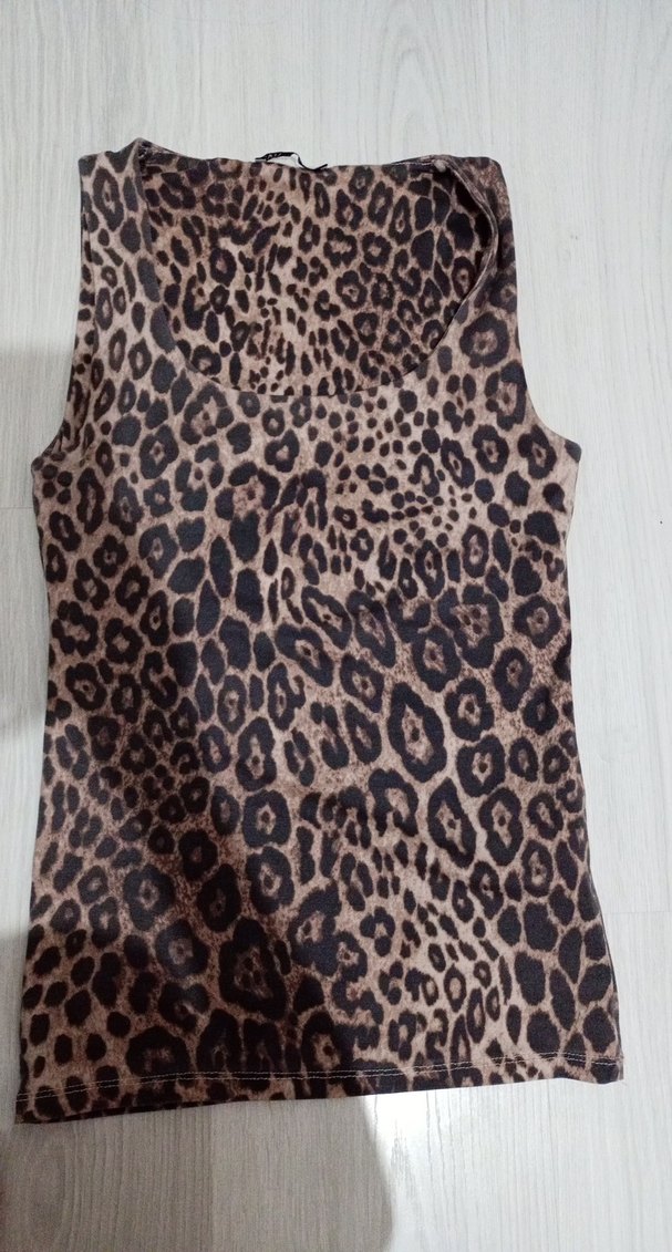 Leopar Desenli V Yaka Kolsuz Kadın Yelek - Görsel 3