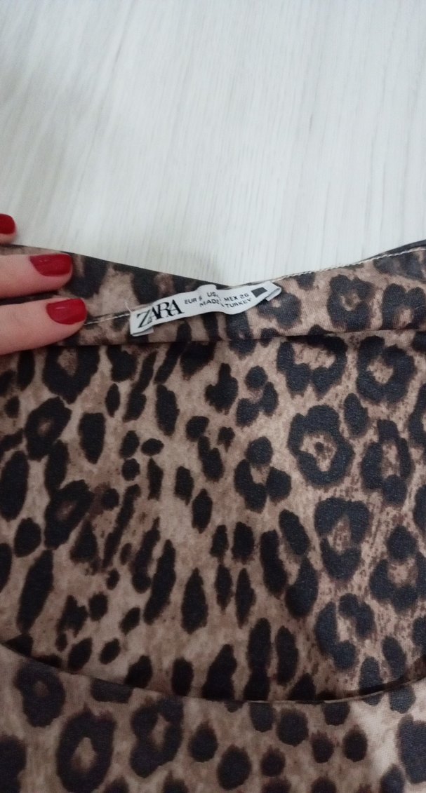 Leopar Desenli V Yaka Kolsuz Kadın Yelek - Görsel 2