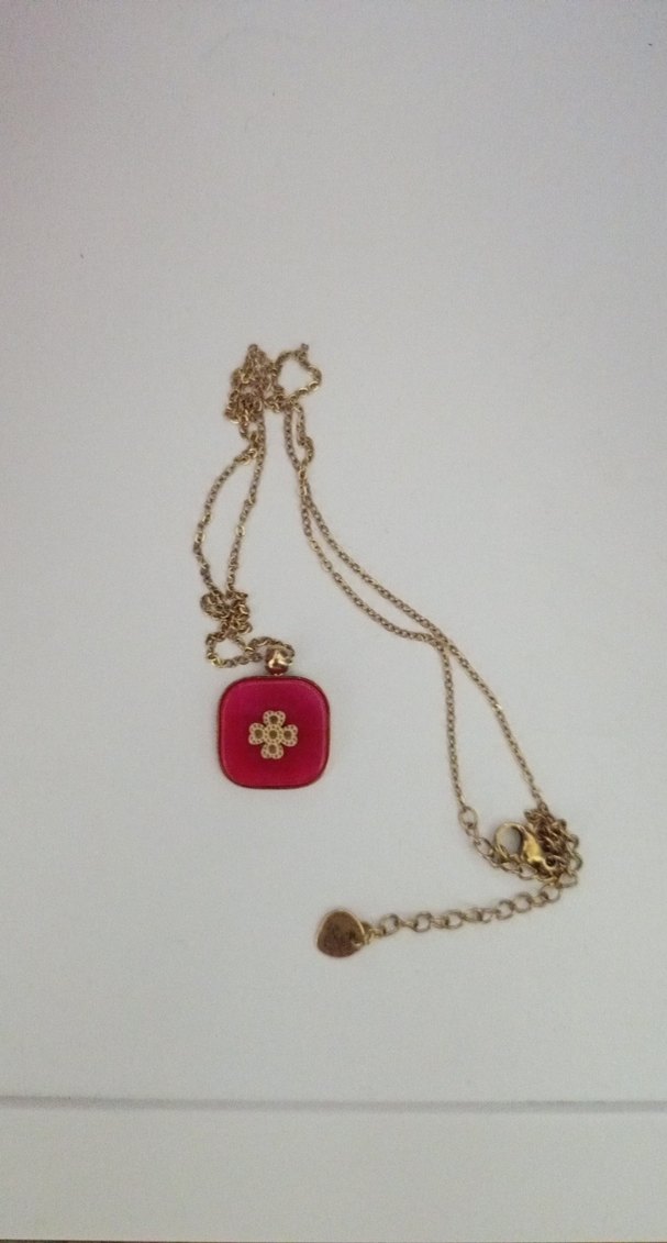 Nakış Detaylı Kırmızı Midi Kolye - Görsel 2