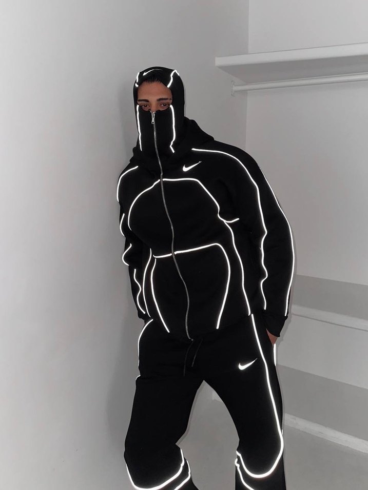 Siyah Yüksek Yakalı Erkek  Eşofman Takımı - Görsel 2