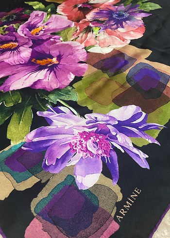 Armine ipek eşarp - Görsel 3