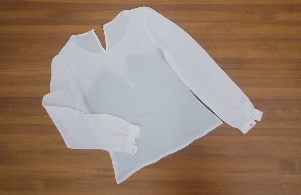 Uzun Kollu Beyaz Kadın Bluz Ekru rengi - Görsel 2