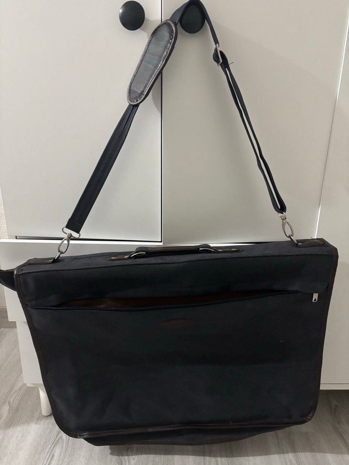 Takım elbise taşıma çantası - Görsel 3