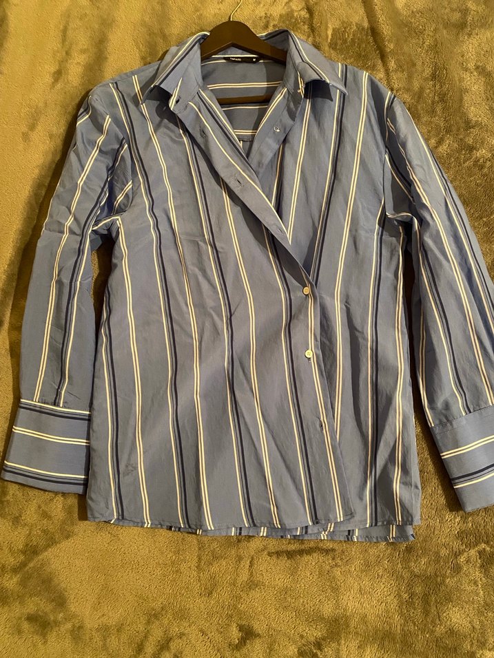 Mavi Çizgili Düğmeli Kadın Gömlek - Görsel 4