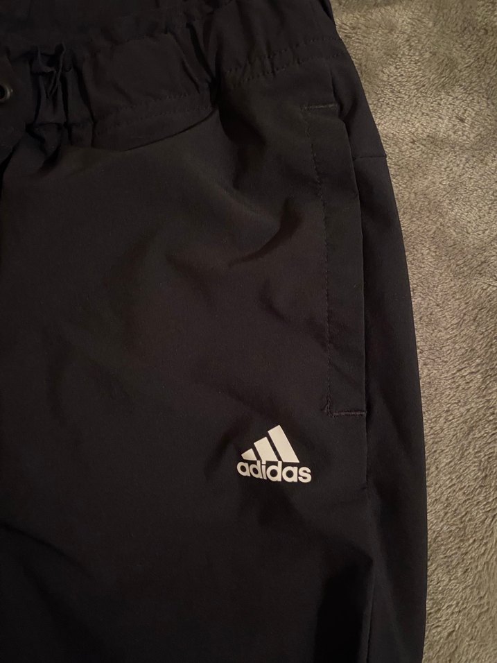 Siyah Kadın Fit Kesim Spor Eşofman - Görsel 3