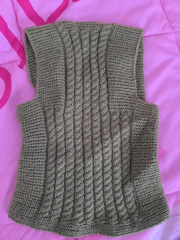 Düğmeli Gri Kız Örgü Yelek - Görsel 2