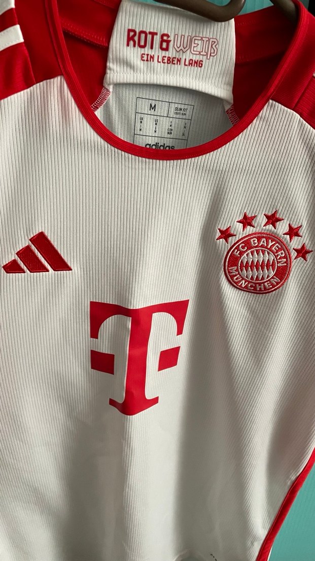 Orijinal Bayern Münih 23-24 Sezonu İç Saha Müller Forması - Görsel 4