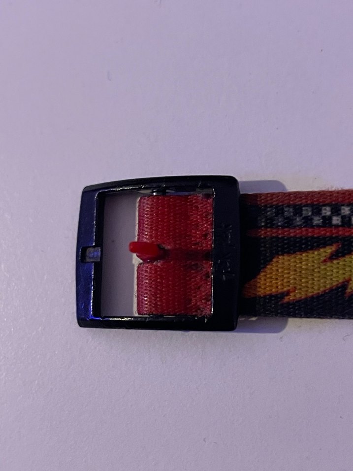 Renkli Disney Cars Tasarımlı FlipFlak Marka Saati - Görsel 4