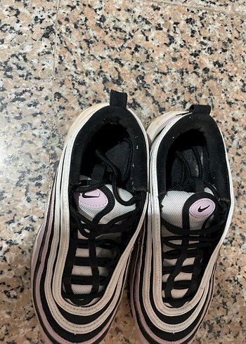 Kadın Pembe Orijinal Nike Spor Ayakkabı - Görsel 4