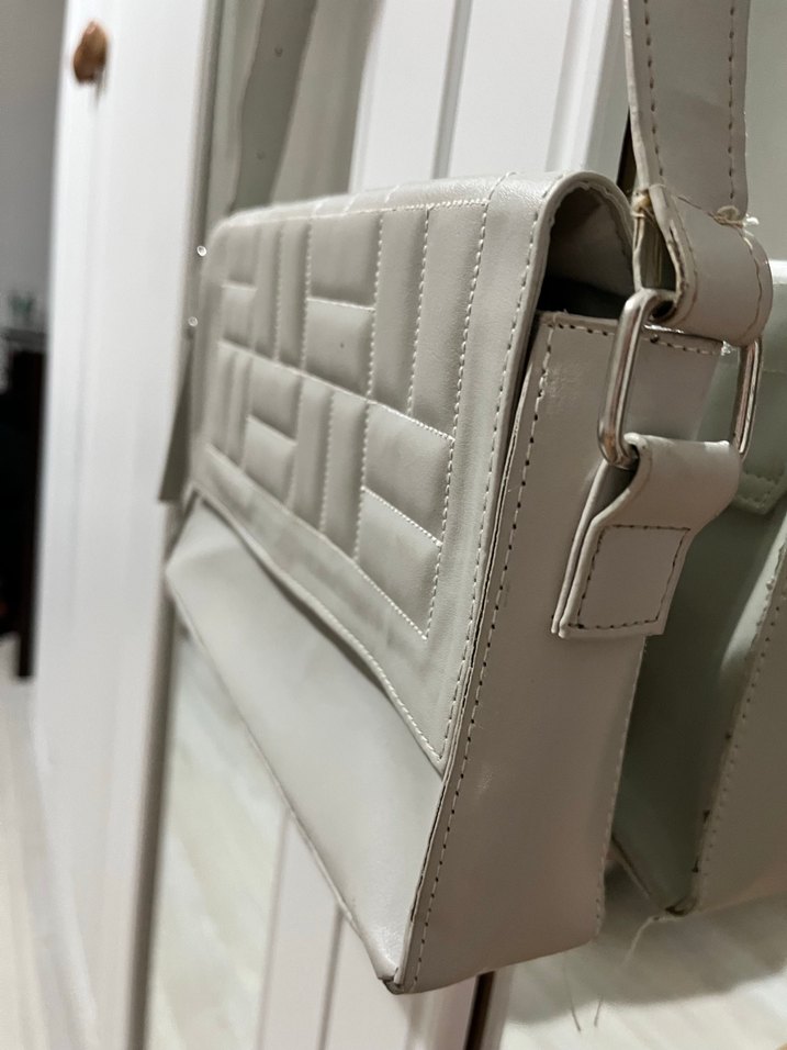 Gri Deri Kareli Modern Klasik Kadın Çanta - Görsel 4