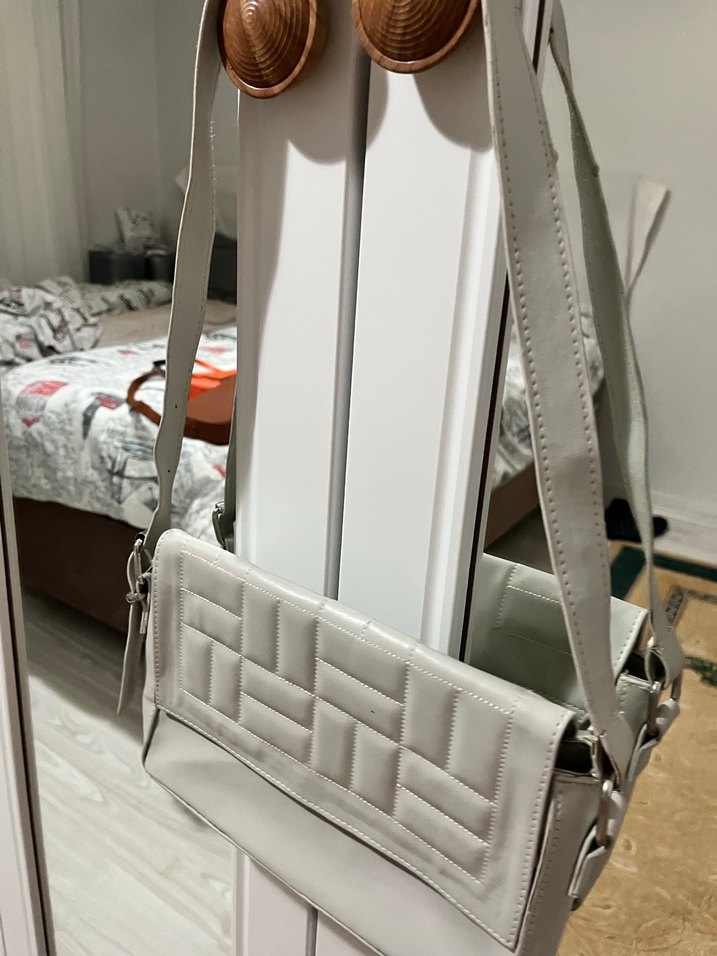 Gri Deri Kareli Modern Klasik Kadın Çanta - Görsel 3