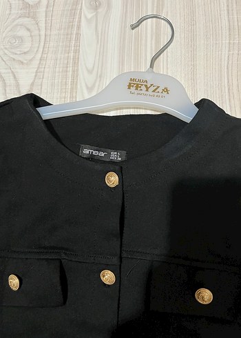 Siyah Düğmeli Kadın Ceket - Görsel 2