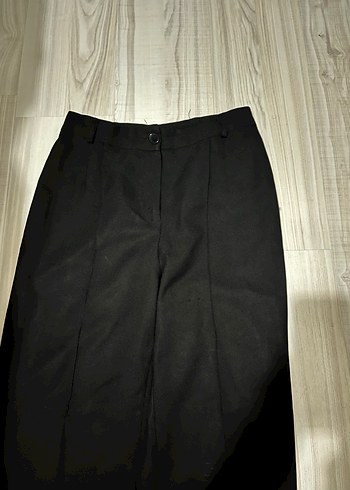 Kadın Siyah Piliseli Normal Boy Kumaş Pantolon - Görsel 2