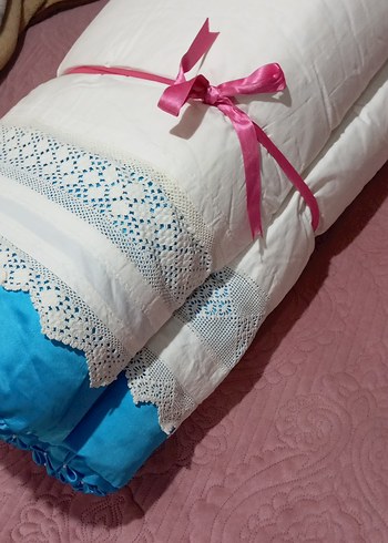 Nakışlı ve Dantelli Beyaz Kılıflı Yastık - Görsel 2