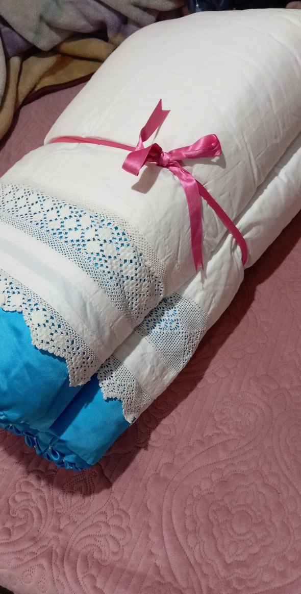 Nakışlı ve Dantelli Beyaz Kılıflı Yastık - Görsel 2