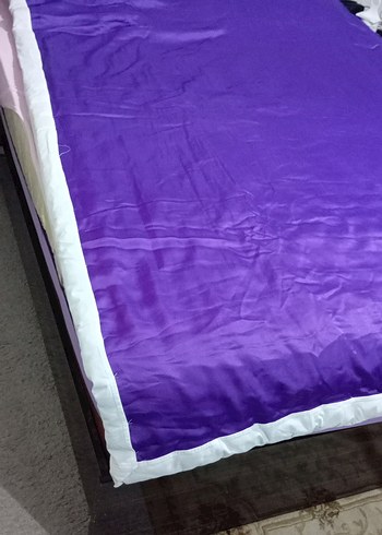 Parlak Mor Saten Yorgan - Görsel 2