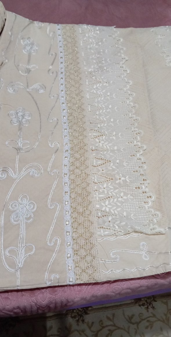 İşlemeli Krem Çift kişilik pike ve yastık - Görsel 4