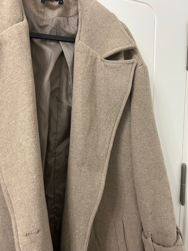 Bej Uzun Yün Kadın Kaban - Görsel 4