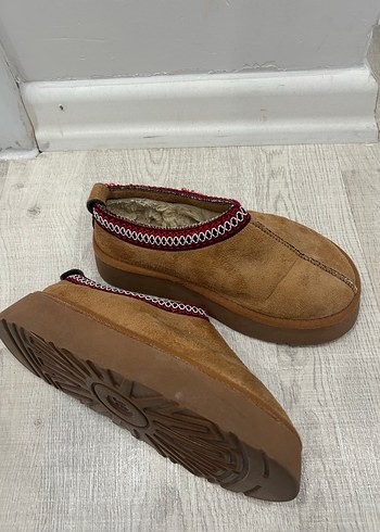 Kahverengi Nakışlı Süet Kadın Ugg - Görsel 3