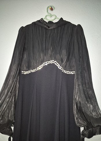 Uzun Siyah Kadın tesettür abiye - Görsel 3