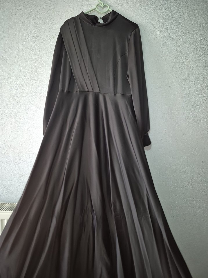 Siyah Uzun Kadın Elbise - Görsel 3