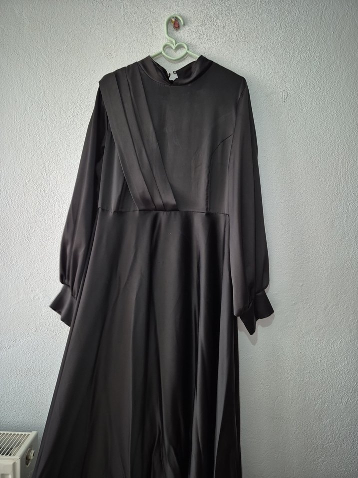 Siyah Uzun Kadın Elbise - Görsel 2