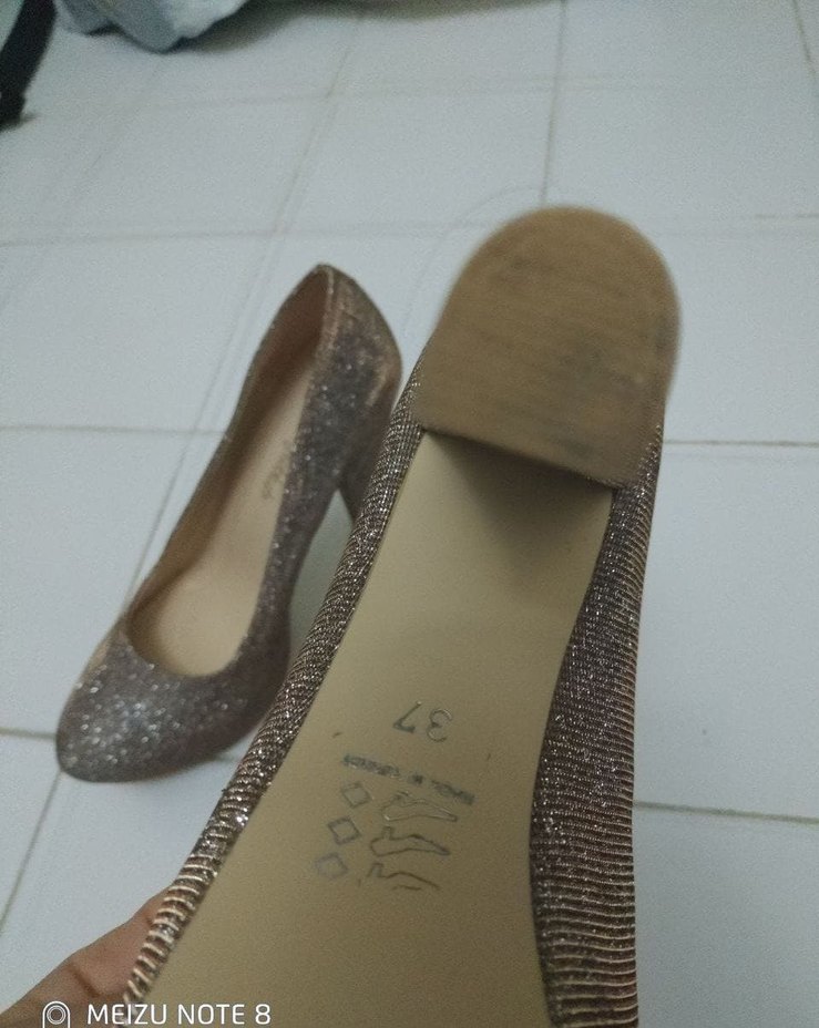 Bej Parlak Yılan Desenli Topuklu Abiye Ayakkabı - Görsel 3