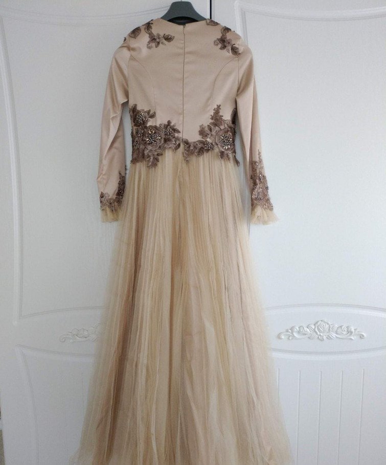 Nakışlı Bej Uzun Abiye Elbise - Görsel 4