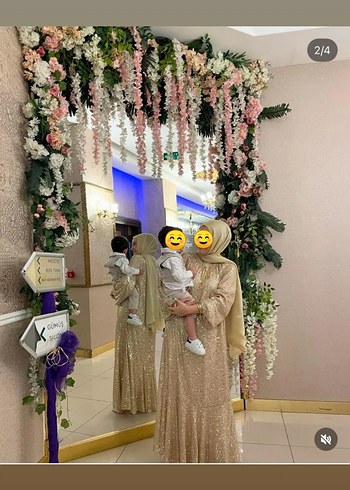 Payet İşlemeli Uzun Drapeli Gold Abiye
40 44 beden arası - Görsel 2