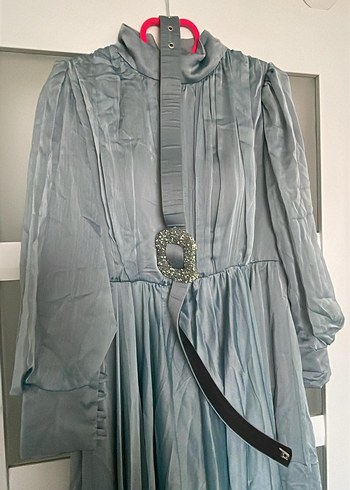 Gri Piliseli Uzun Kadın Abiye Elbise - Görsel 3