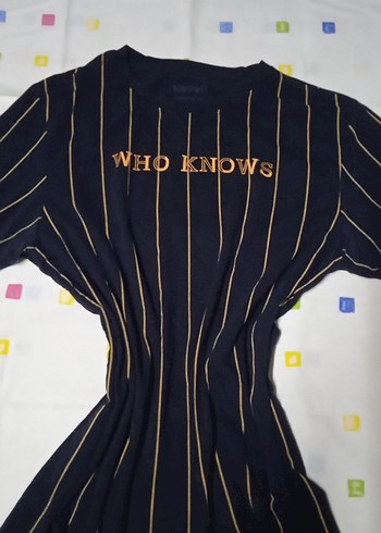 Siyah Piliseli, Kısa Kollu, Baskılı - Görsel 3