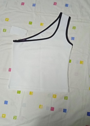 Beyaz Bayan Tek Omuz Atlet - Görsel 2